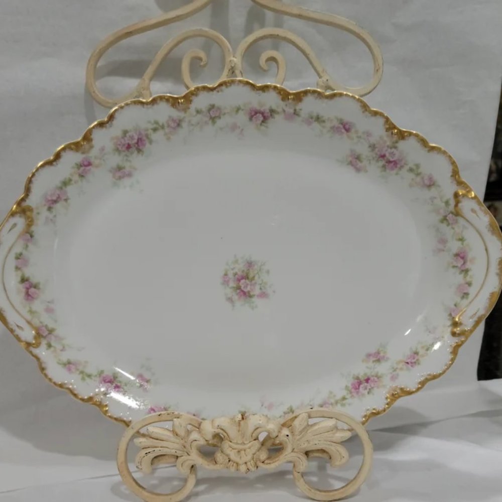 Antique Theodore HAVILAND Limoges FRANCE Pink Mini Roses Garland and Gold